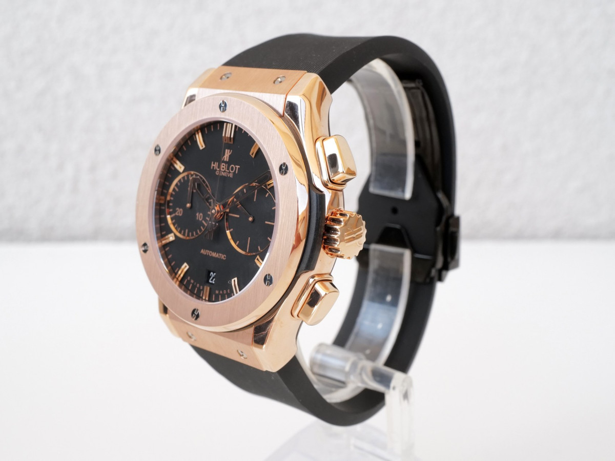 Швейцарские часы Hublot Classic Fusion Chronograph 18K Rose Gold 45