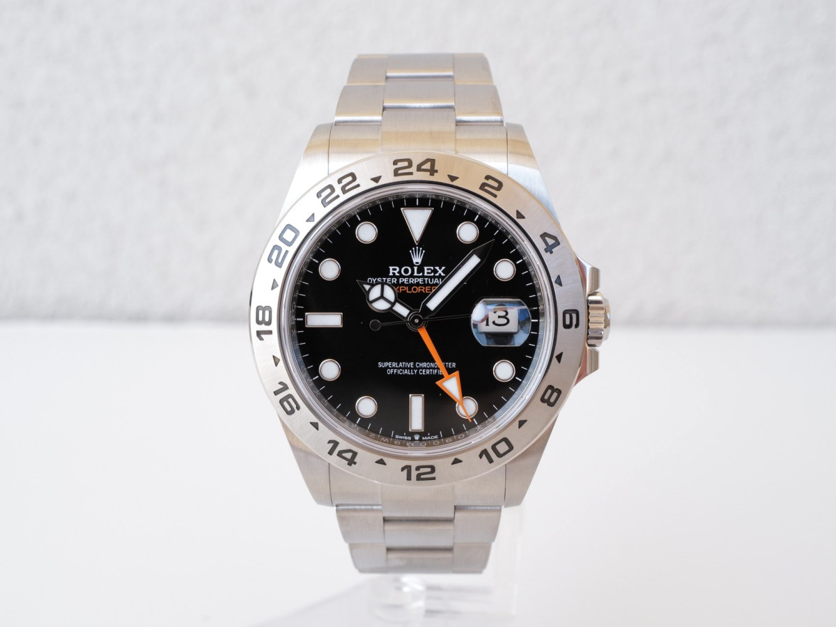 Швейцарський годинник Rolex Explorer II Oyster Black Dial GMT 42