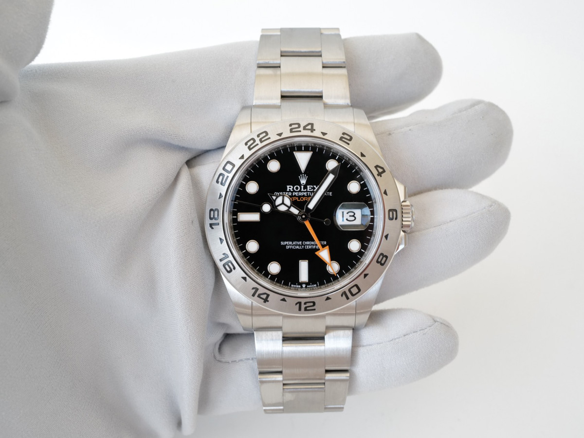 Швейцарський годинник Rolex Explorer II Oyster Black Dial GMT 42