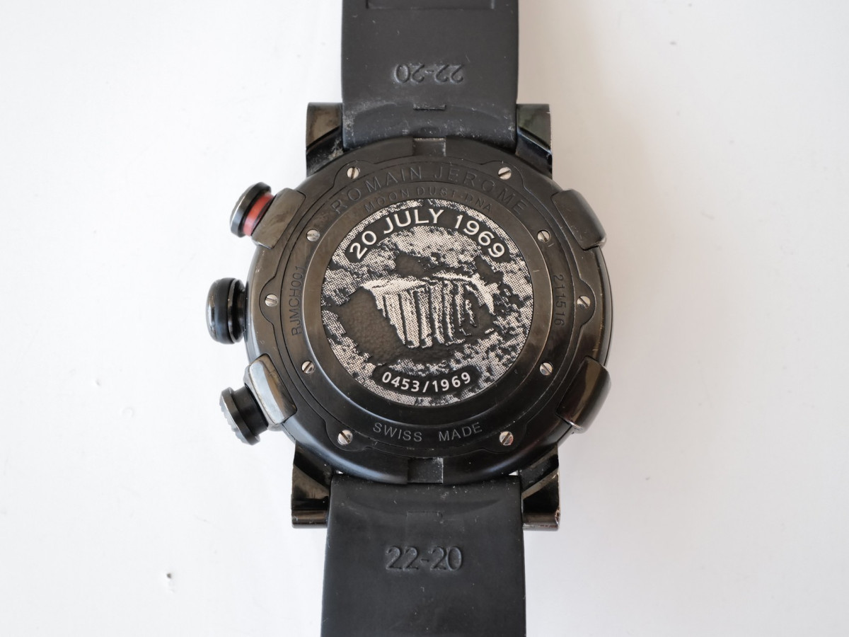 Швейцарские часы Romain Jerome Moon-DNA Moon Dust Chronograph Limited Edition 46