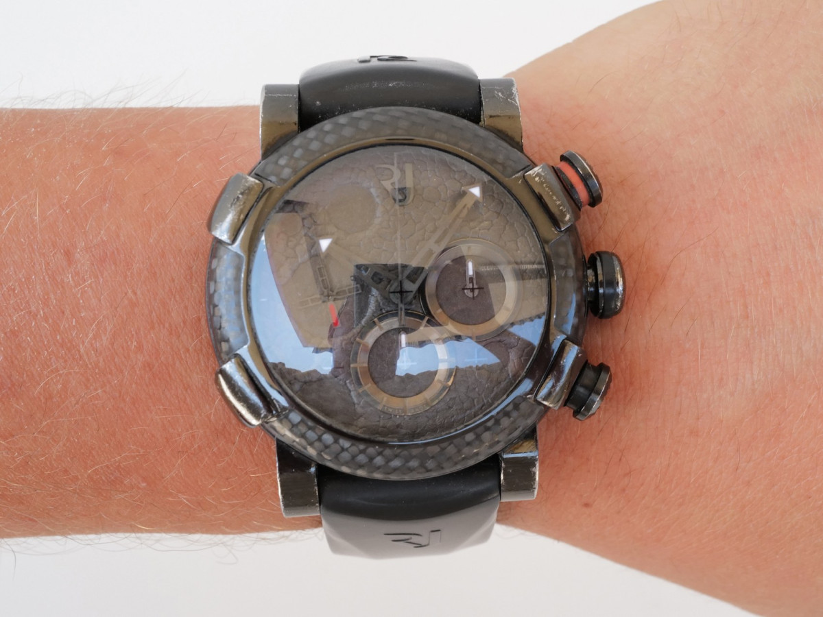 Швейцарские часы Romain Jerome Moon-DNA Moon Dust Chronograph Limited Edition 46