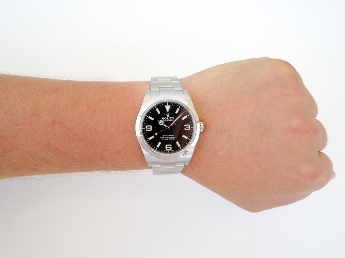 Швейцарський годинник Rolex Explorer 39