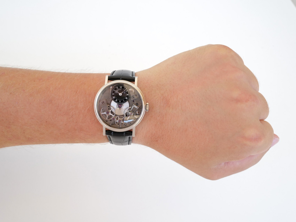 Швейцарський годинник Breguet Tradition Manual Wind 18K White Gold 37