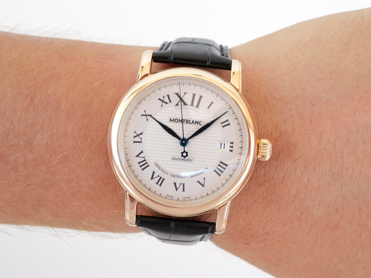 Швейцарские часы Montblanc Star Collection XXL 18K Rose Gold 40