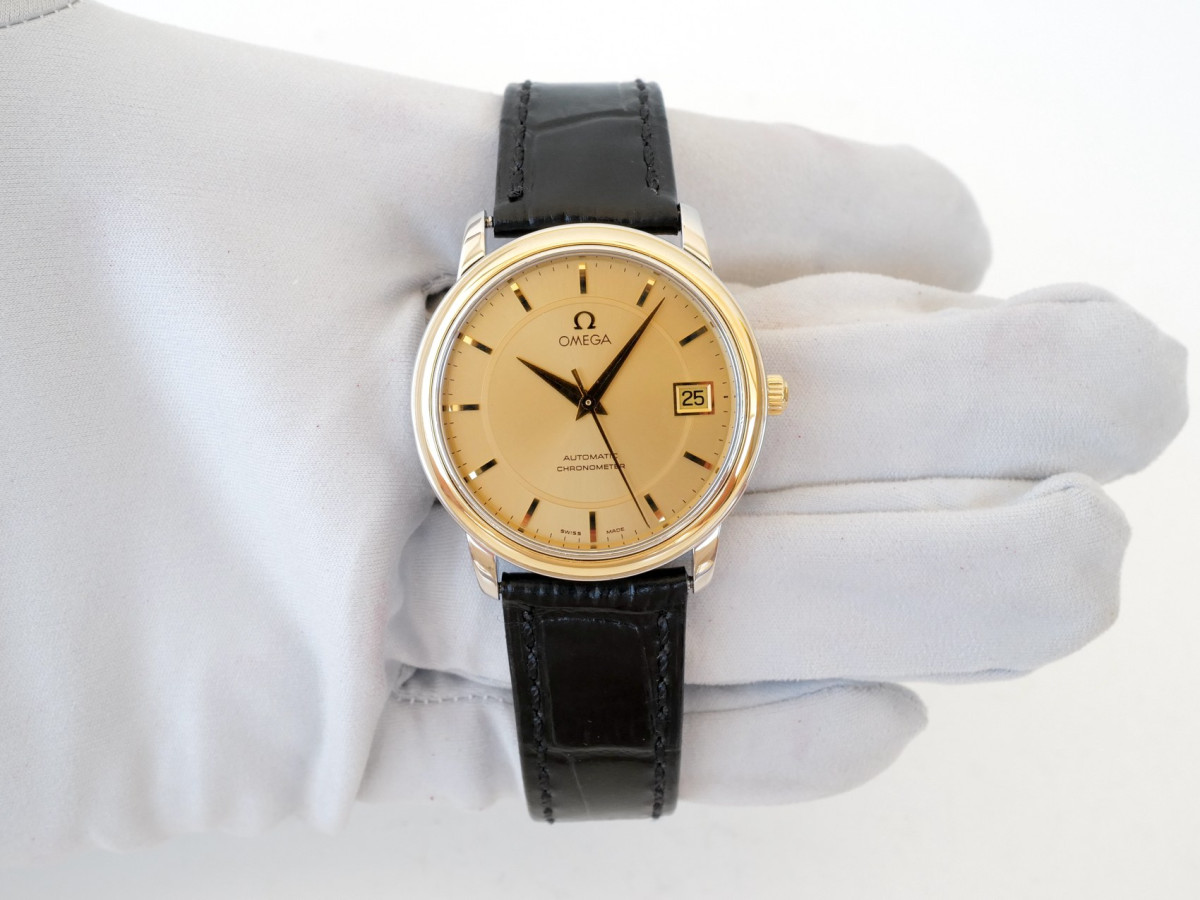 Швейцарские часы Omega De Ville Prestige Automatic Steel 18K Yellow Gold 35