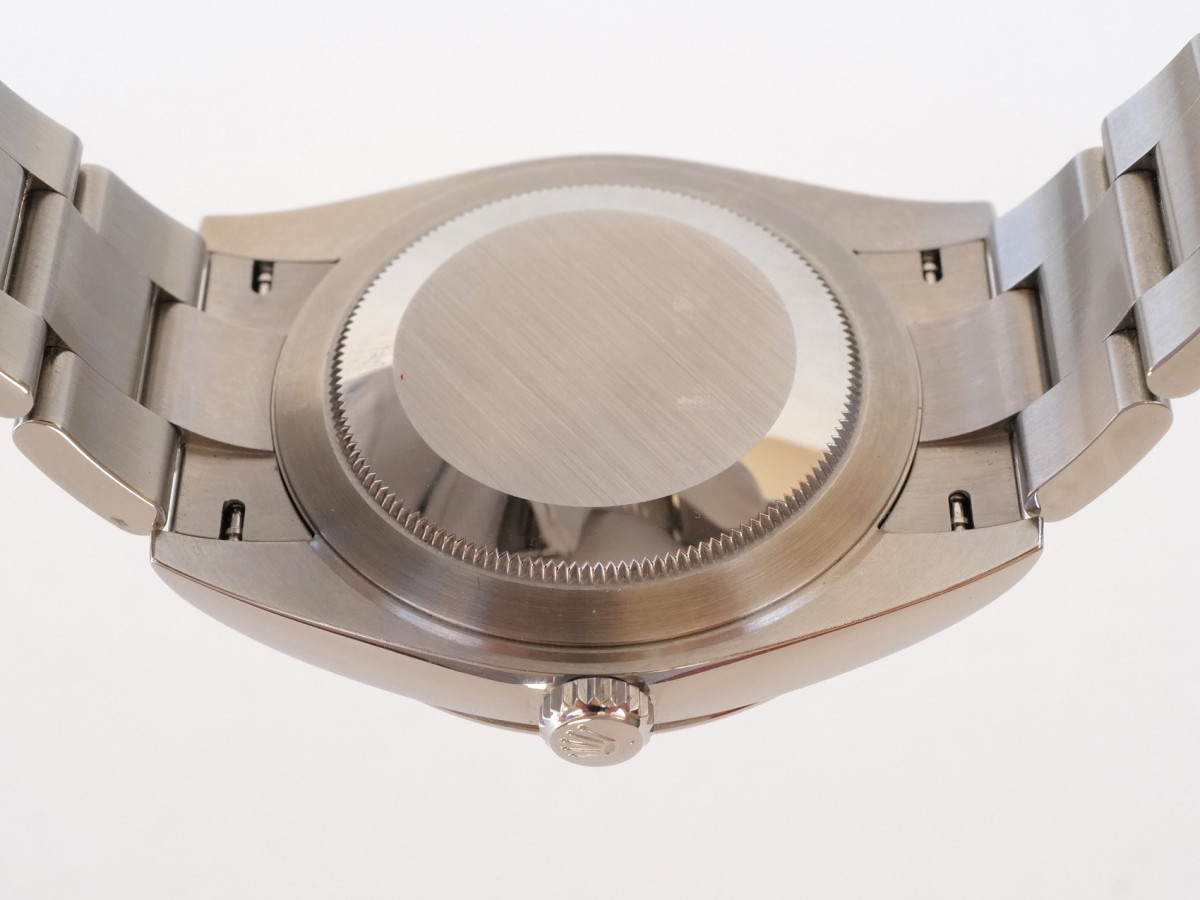 Швейцарський годинник Rolex Datejust 41 Oyster White Index Dial