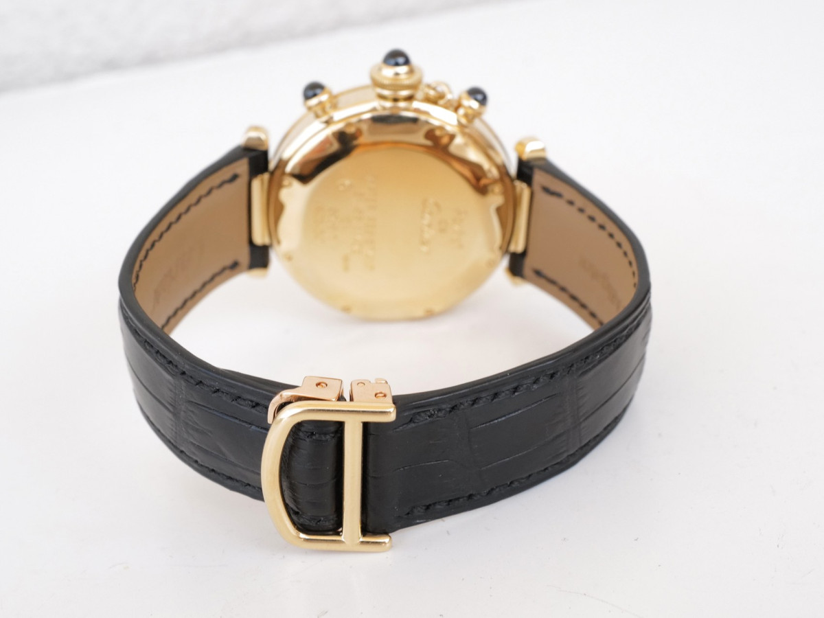 Швейцарские часы Cartier Pasha 18K Yellow Gold Chronograph Anniversary Dial 38