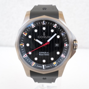 Швейцарський годинник Corum Admiral Racer Series Titanium Limited Edition of 50