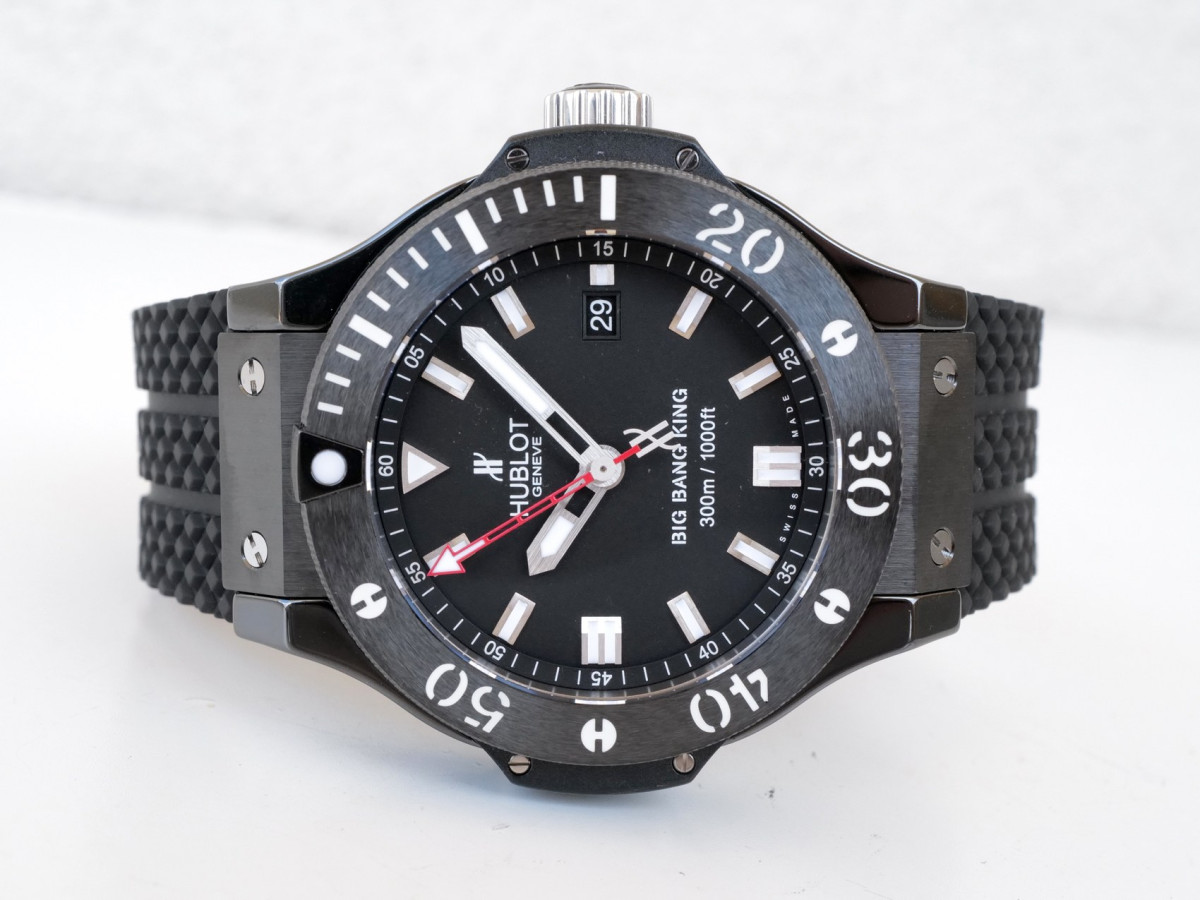 Швейцарський годинник Hublot Big Bang Black Magic 44