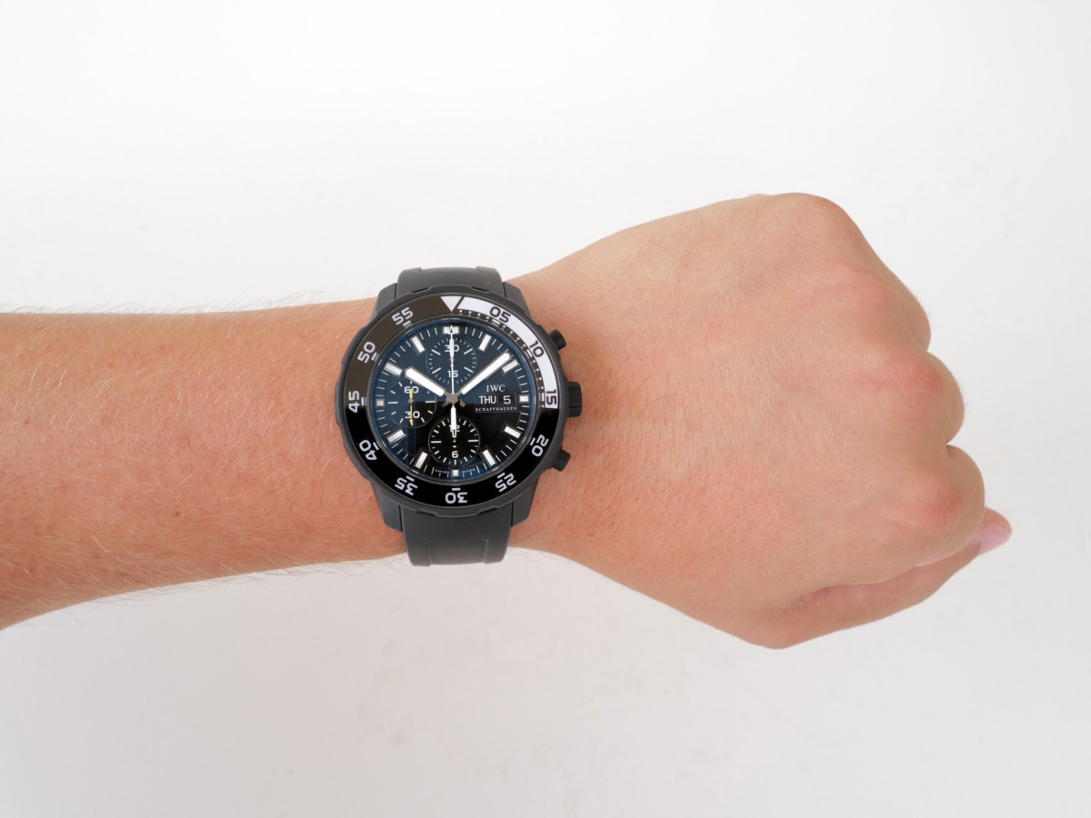 Швейцарские часы IWC Aquatimer Chronograph Edition Galapagos Islands 44