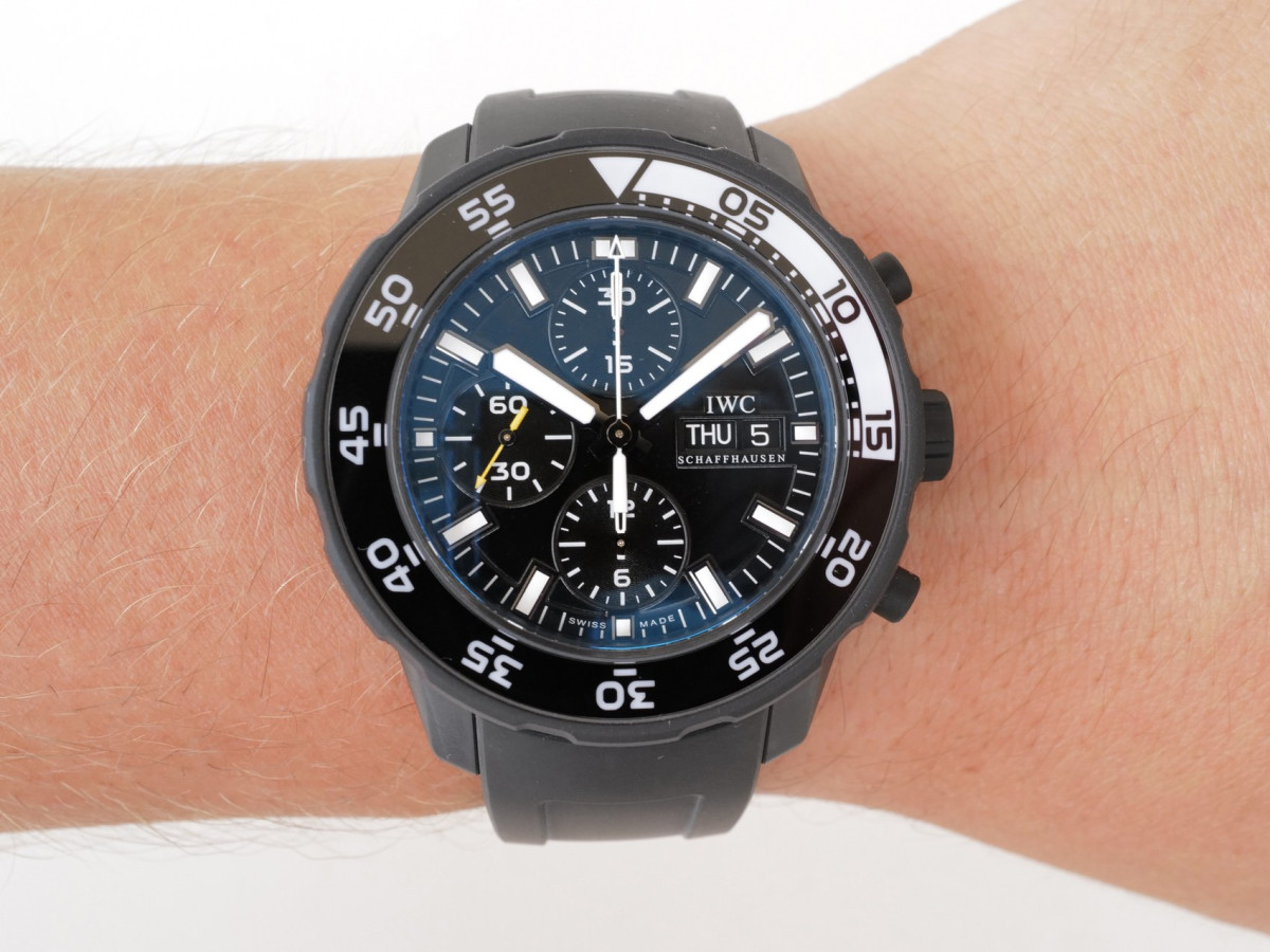 Швейцарские часы IWC Aquatimer Chronograph Edition Galapagos Islands 44