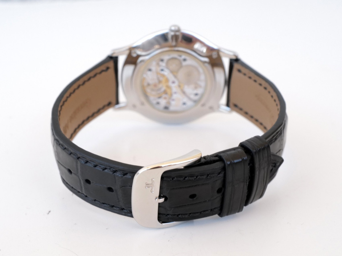 Швейцарские часы Jaeger-LeCoultre Master Ultra Thin 35