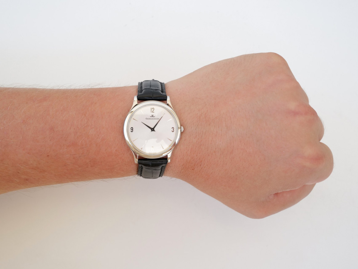 Швейцарские часы Jaeger-LeCoultre Master Ultra Thin 35