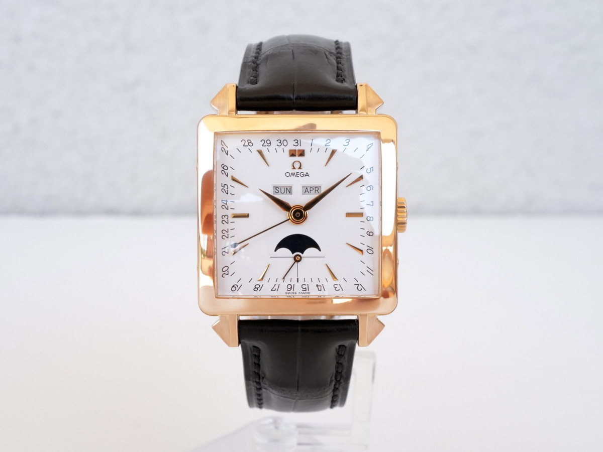 Swiss watch Omega Museum Collection Cosmic 1951 18K Rose Gold Limited Edition of 873