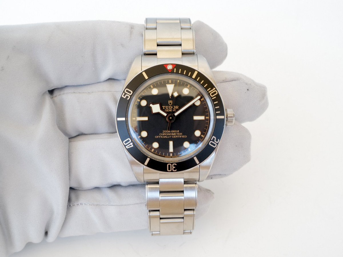 Швейцарские часы Tudor Black Bay 58
