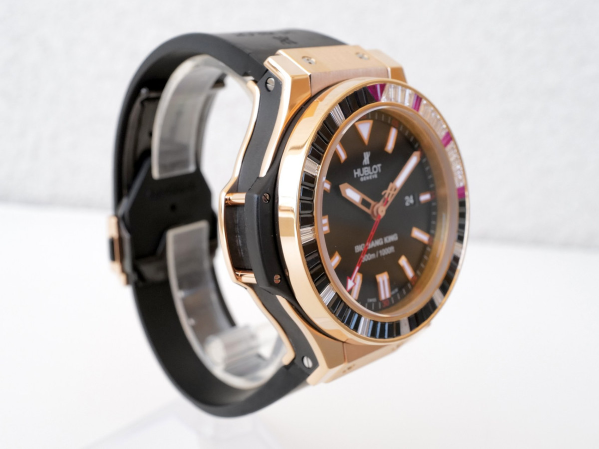 Швейцарские часы Hublot Big Bang King Haute Joaillerie Diamonds 18K Rose Gold 6ct Diamonds 48