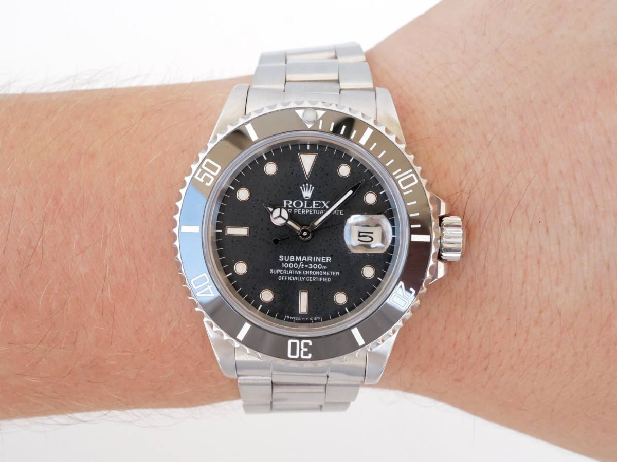 Швейцарський годинник Rolex Submariner Date 40
