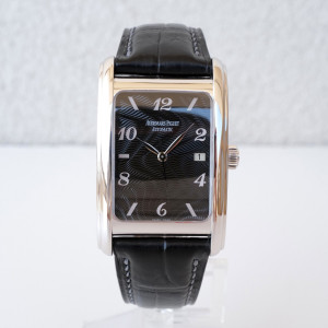 Швейцарские часы Audemars Piguet Edward Piguet Black Dial 18K White Gold