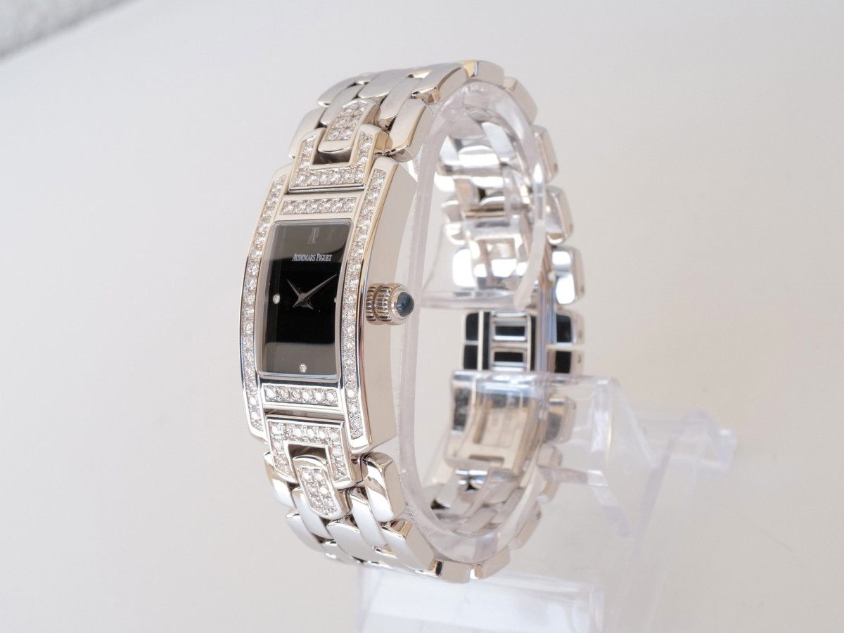 Швейцарские часы Audemars Piguet Promesse Black Dial Diamonds 18K White Gold