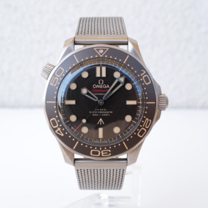 Швейцарские часы Omega Seamaster Diver 300M Edition 007 James Bond No Time to Die 42