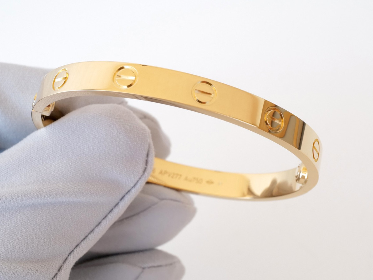Швейцарские часы Cartier Love Bracelet Classic Model 16