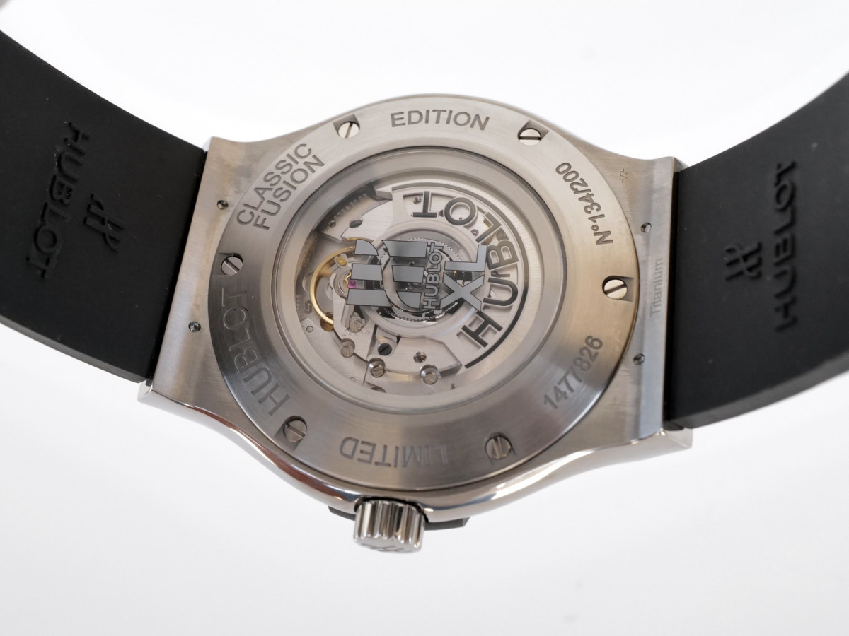 Швейцарские часы Hublot Classic Fusion 40 Years Anniversary Titanium 45 Limited edition of 200