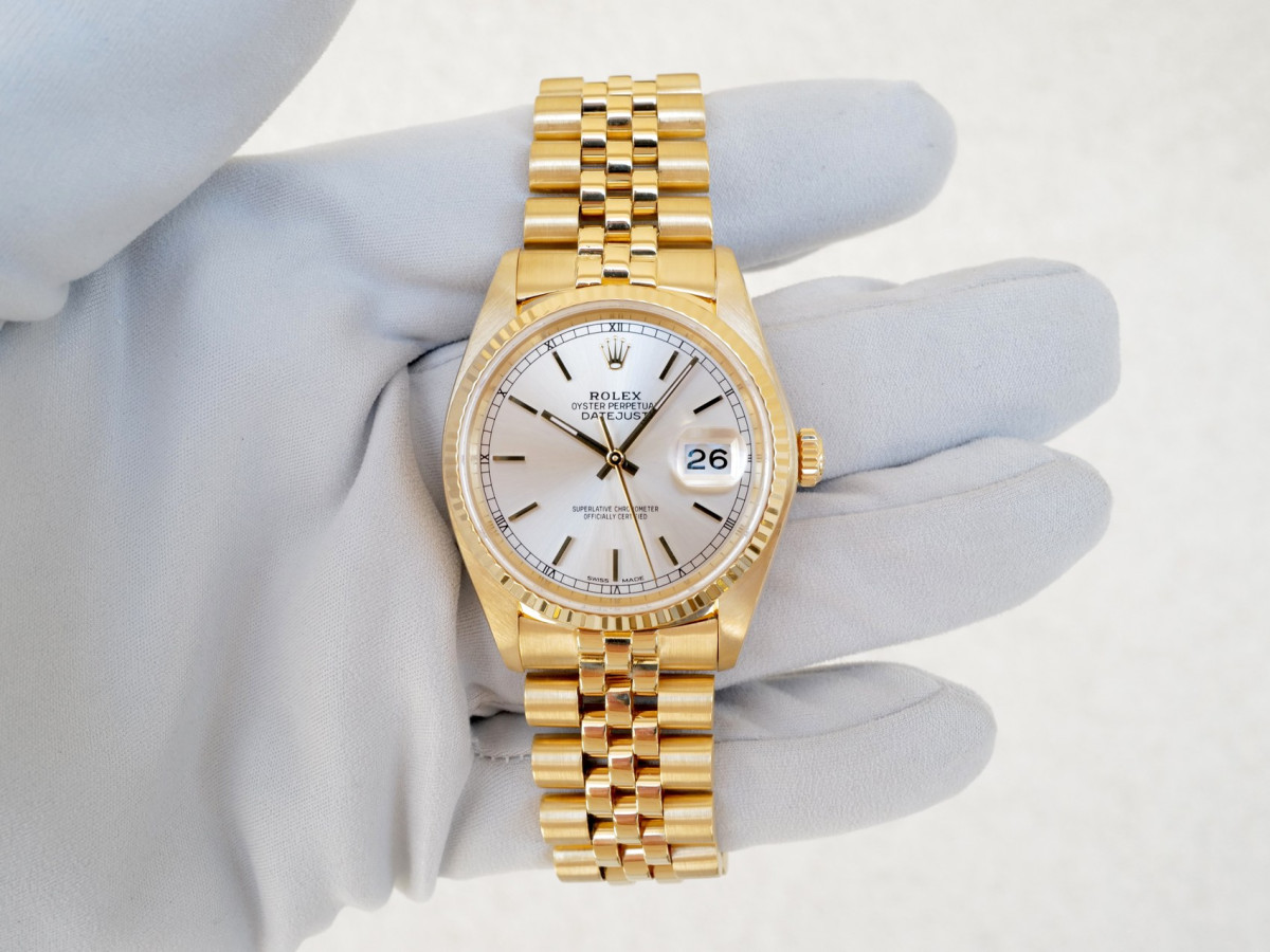 Швейцарський годинник Rolex Datejust 36 Jubilee 18K Yellow Gold Silver Dial