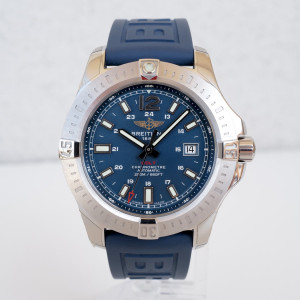 Швейцарський годинник Breitling Colt Automatic Blue Dial 44