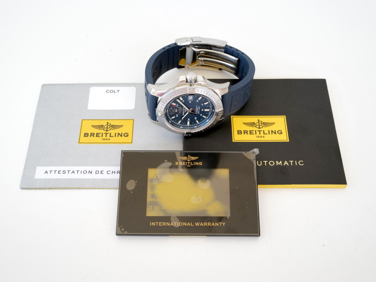 Швейцарський годинник Breitling Colt Automatic Blue Dial 44