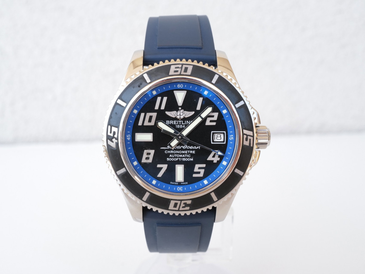 Швейцарський годинник Breitling Superocean 42