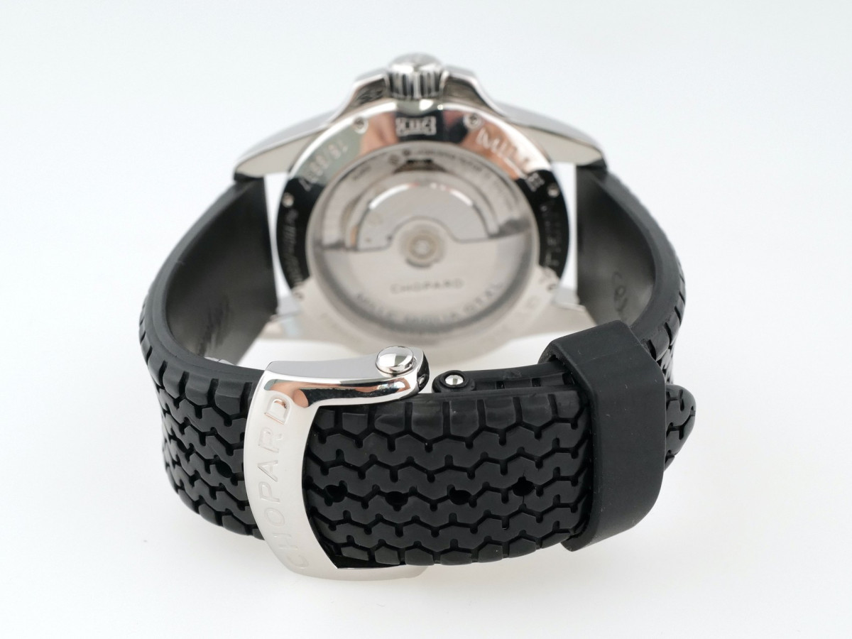Швейцарские часы Chopard Mille Miglia Gran Turismo XL 44