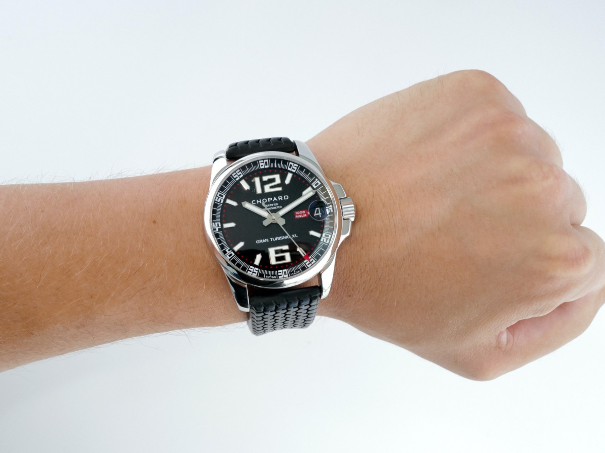 Швейцарские часы Chopard Mille Miglia Gran Turismo XL 44