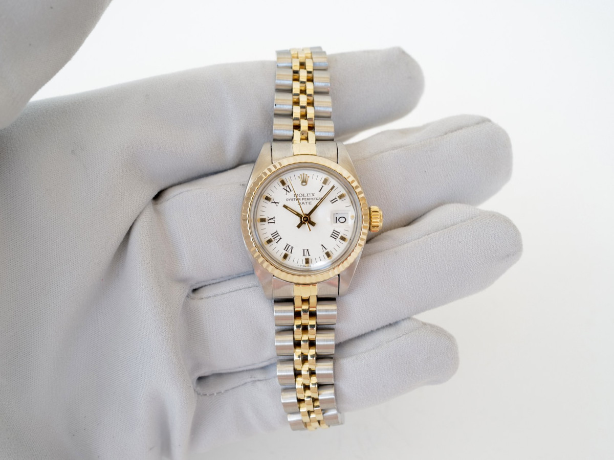 Швейцарський годинник Rolex Lady-Datejust 26 Jubilee Steel 18K Yellow Gold White Dial