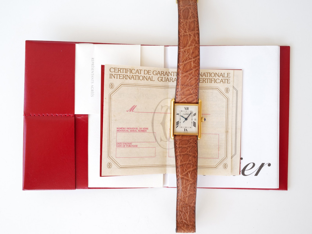 Швейцарський годинник Cartier Must de Cartier Tank