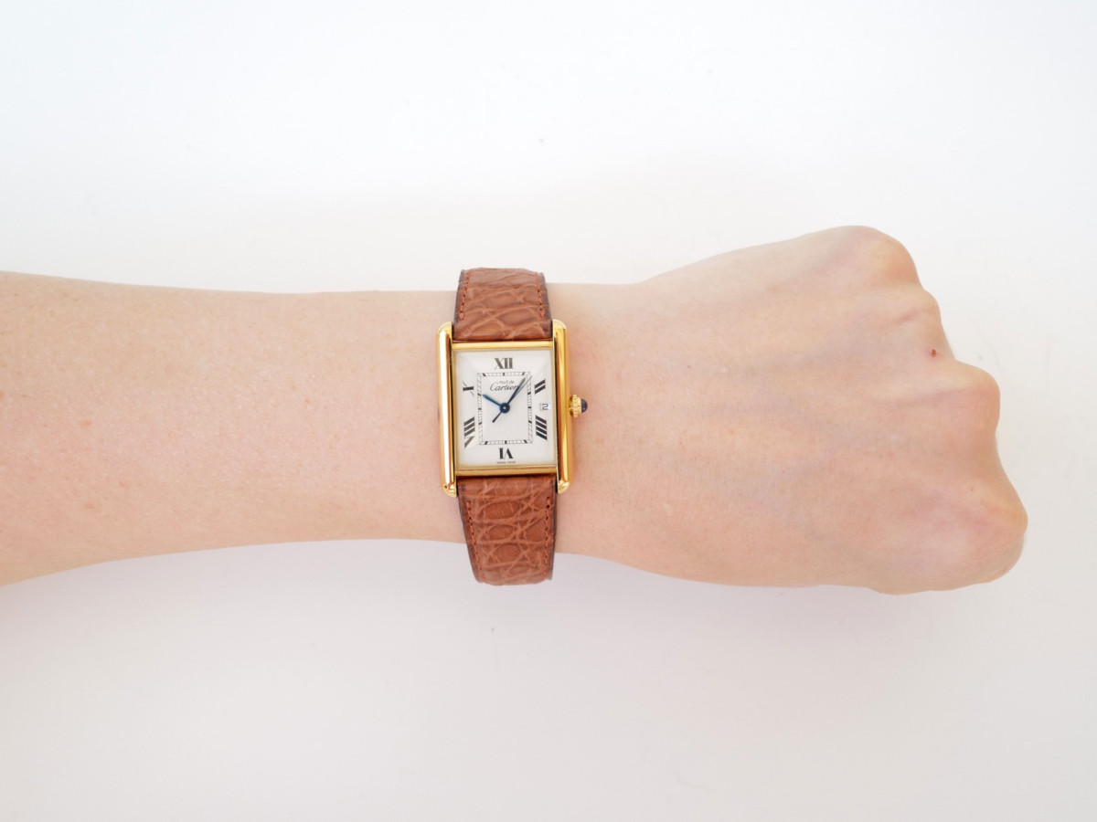 Швейцарський годинник Cartier Must de Cartier Tank