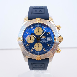 Швейцарський годинник Breitling Chronomat Evolution Steel Gold Blue Dial 44