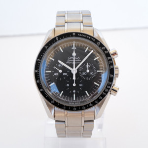 Швейцарские часы Omega Speedmaster Professional Moonwatch Hesalite 42