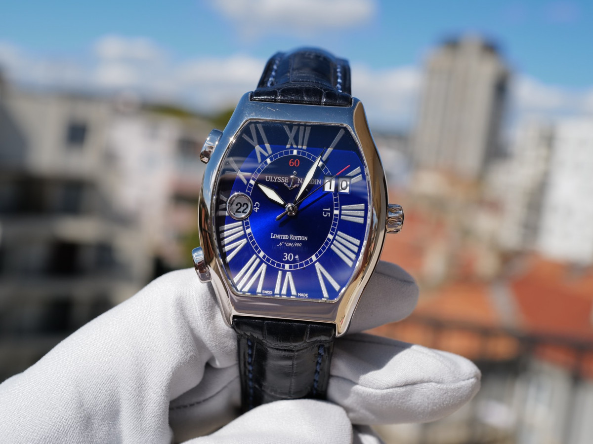 Швейцарський годинник Ulysse Nardin Michelangelo Gigante UTC 18K White Gold Limited Edition of 100