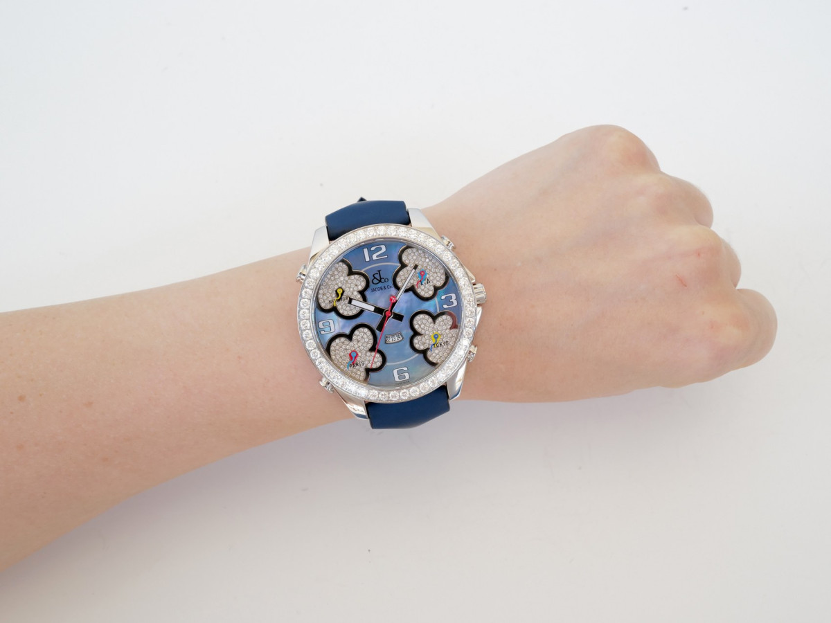 Швейцарские часы Jacob & Co. Five Time Zone Blue MOP Dial 5ct Diamond Bezel 47