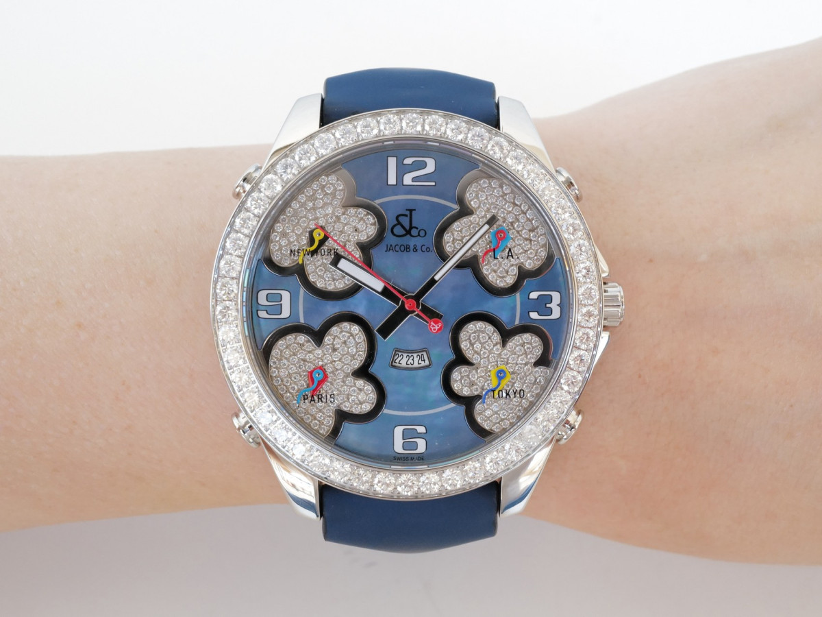 Швейцарские часы Jacob & Co. Five Time Zone Blue MOP Dial 5ct Diamond Bezel 47