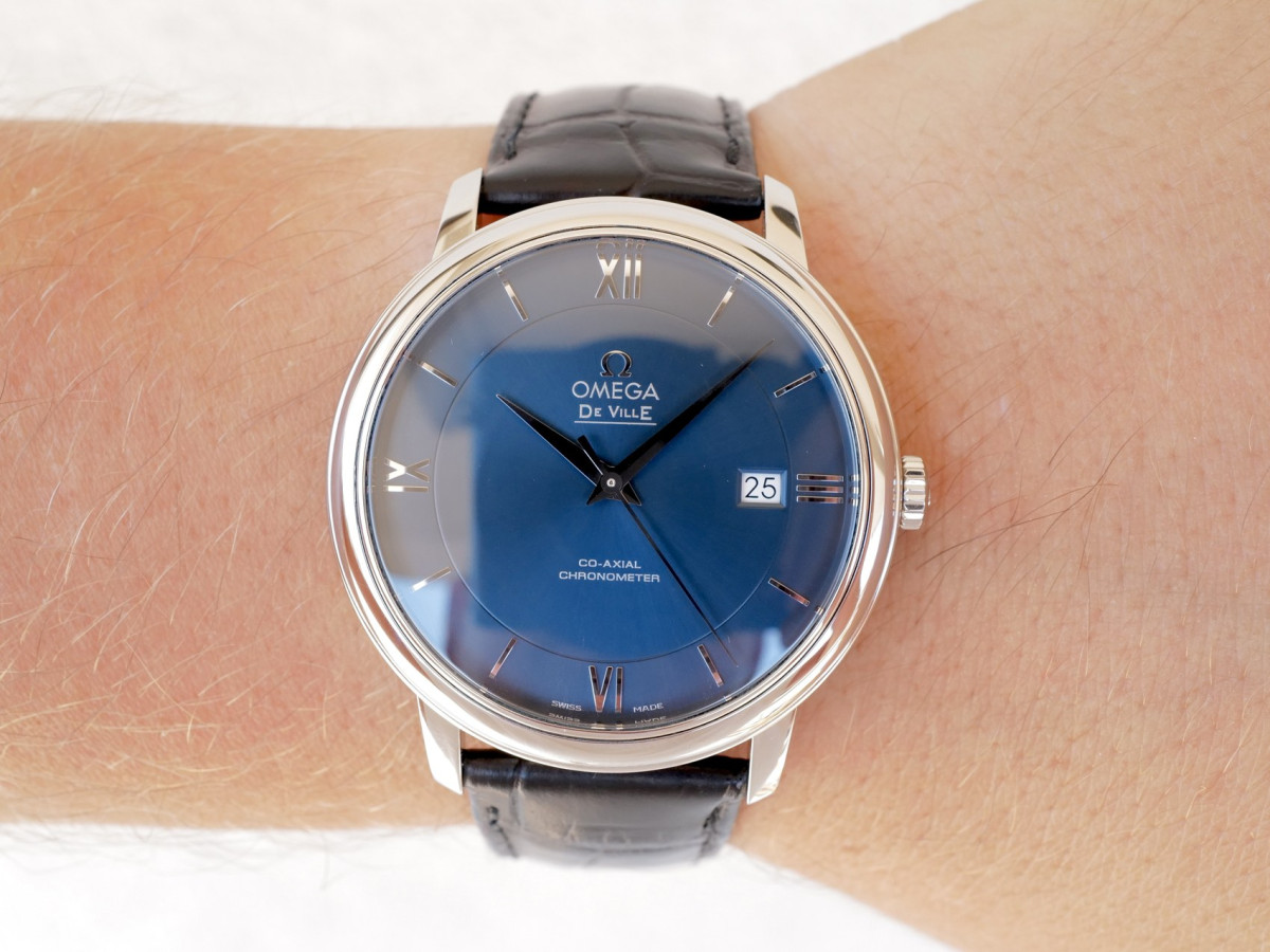 Швейцарские часы Omega De Ville Prestige Blue Dial 40