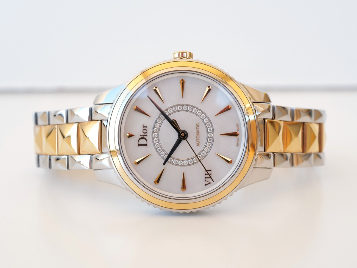 Швейцарские часы Christian Dior Montaigne Ladies Watch 32