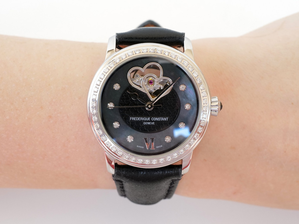 Швейцарские часы Frederique Constant Double Heart Beat 34