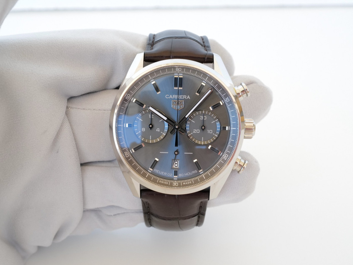 Swiss watch TAG Heuer Calibre Carrera Chronograph 42