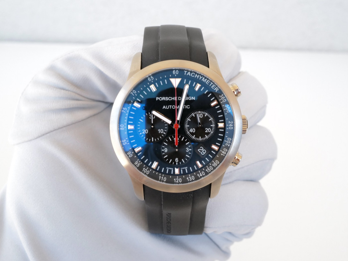 Швейцарские часы Porsche Design Dashboard Titanium Chronograph 42