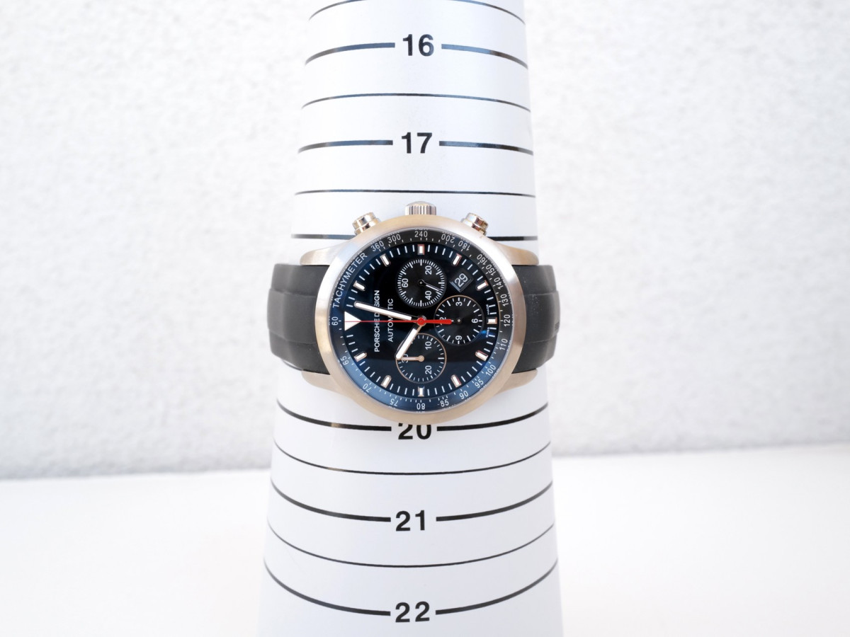 Швейцарские часы Porsche Design Dashboard Titanium Chronograph 42