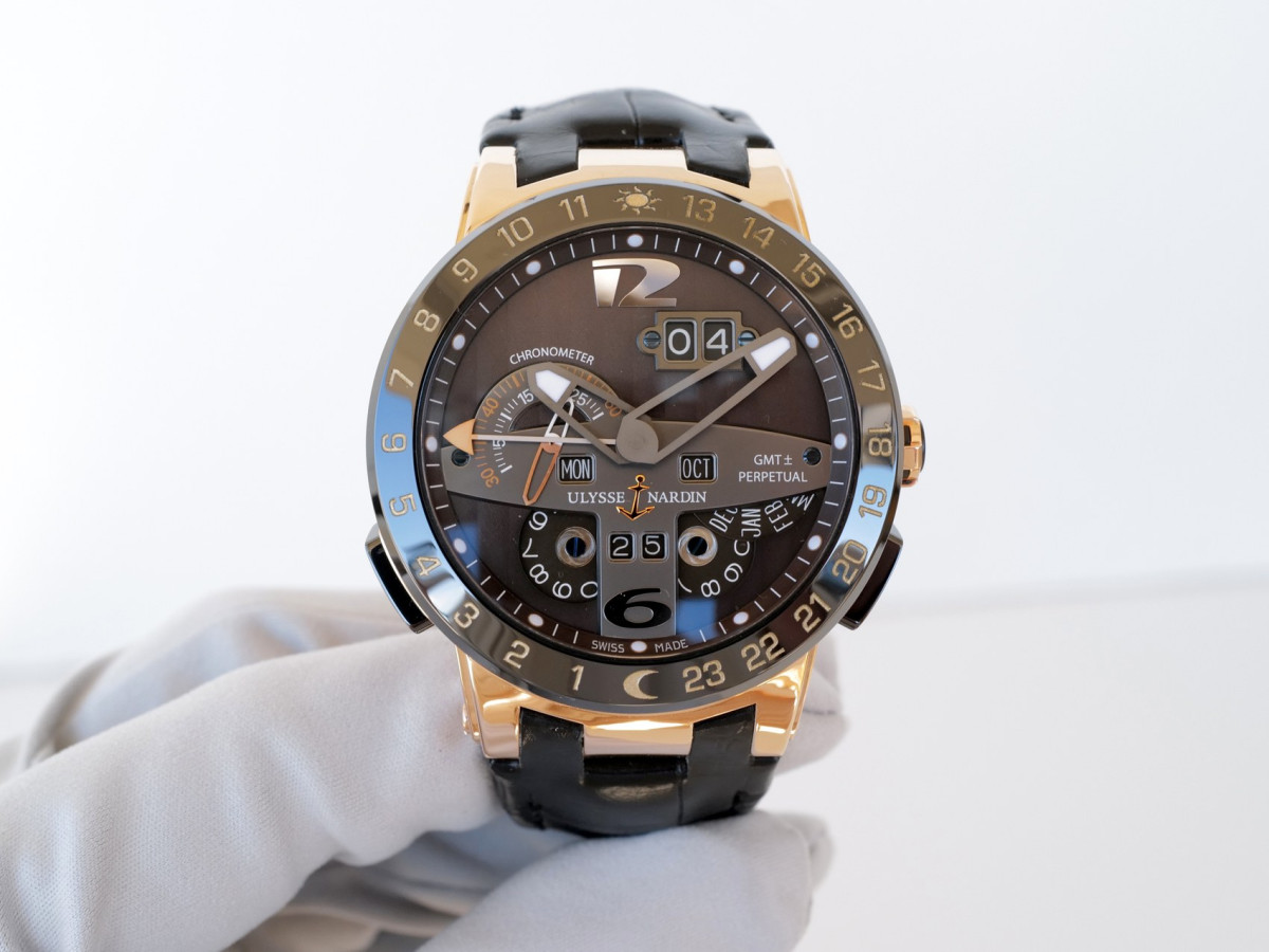 Swiss watch Ulysse Nardin Executive El Toro GMT Perpetual Limited Edition 18K Rose Gold 43