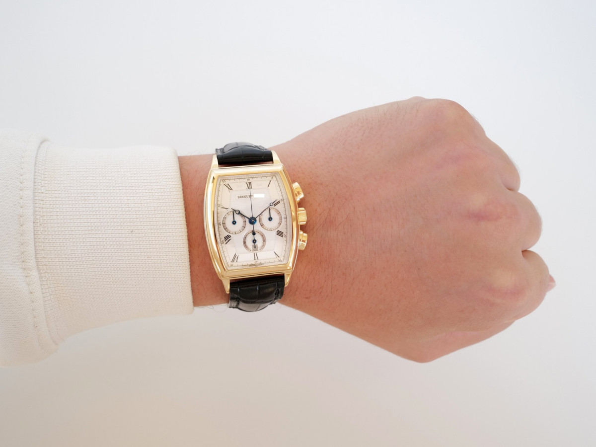 Швейцарський годинник Breguet Heritage Chronograph 18K Yellow Gold