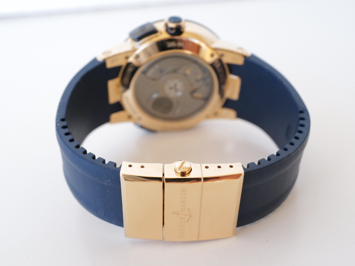 Swiss watch Ulysse Nardin Executive El Toro GMT Perpetual Limited Edition 18K Rose Gold 43