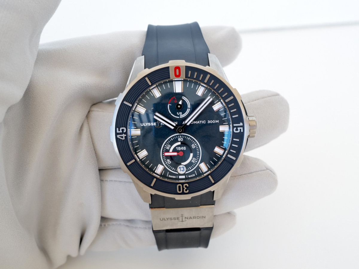 Швейцарський годинник Ulysse Nardin Diver Chronometer 44